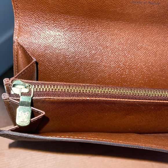 Louis Vuitton Sarah Wallet ❣️❣️Price Drop - Picture 12 of 13